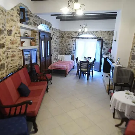 Vakantiehuis Archontiko Michelis *